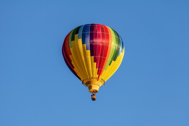 Heißluftballonfahrt exklusiv buchen, Ballonfahrt Freiburg