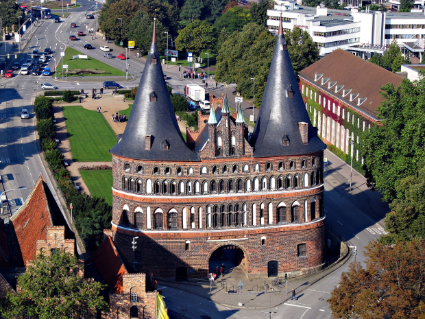 Ballonfahrt Schleswig-Holstein, Holstentor, Lübeck