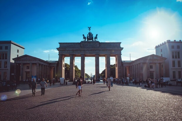 Ballonfahrt Berlin Blick auf das Brandenburger Tor